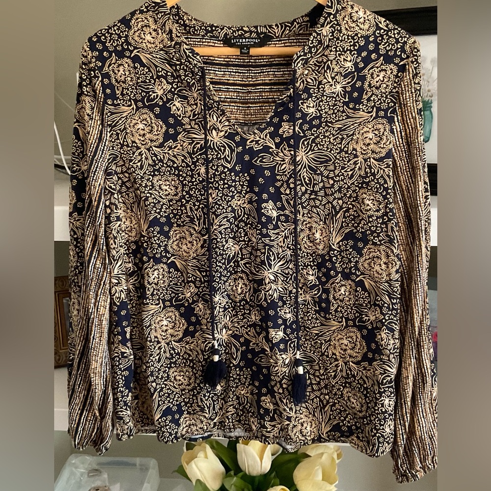 Liverpool Los Angeles Floral boho blouse with peasant tassel Sz S